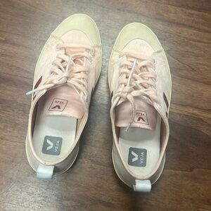 Veja sneakers